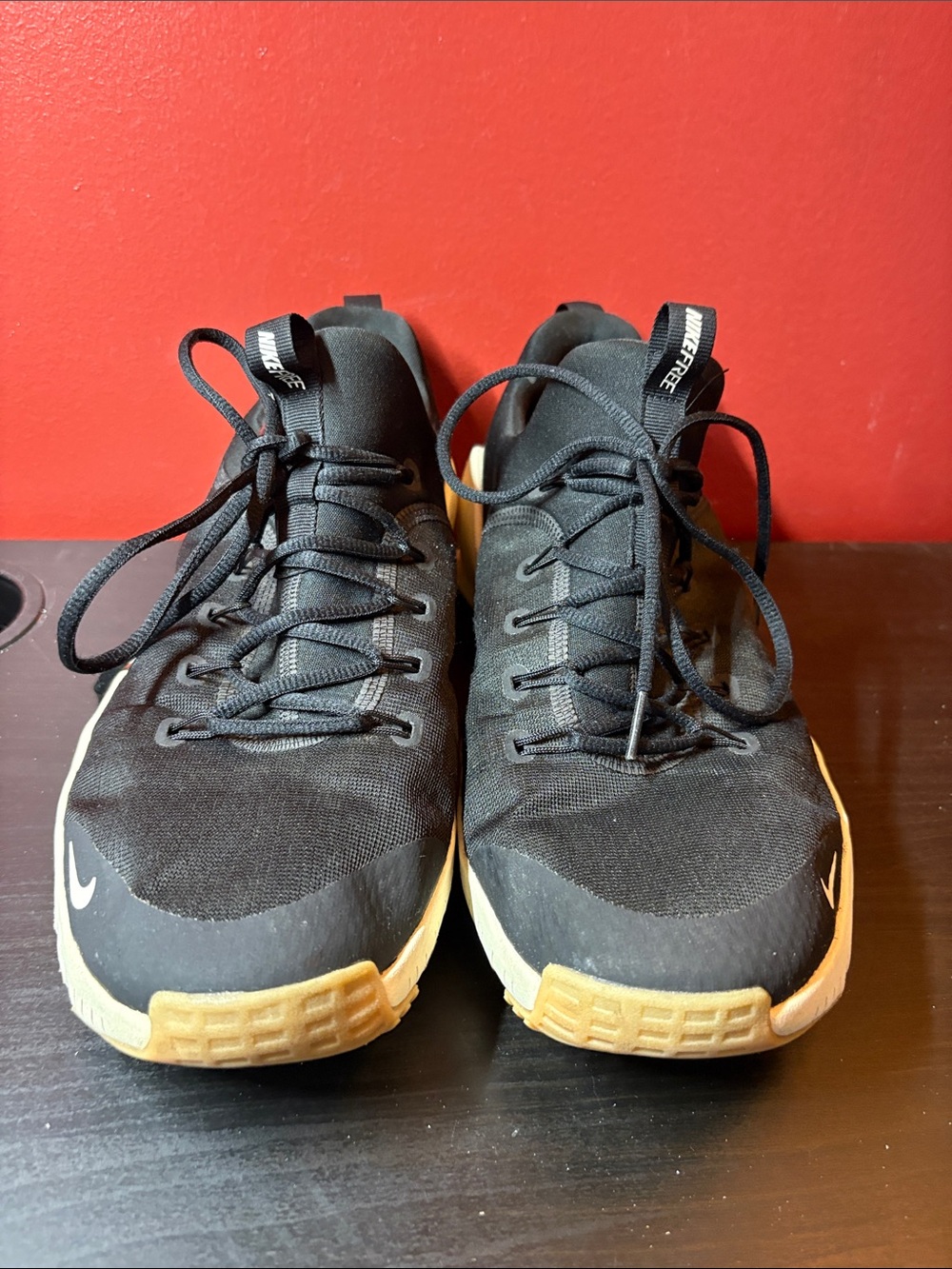 Nike Men's Black Sneakers with Gum Outsole
